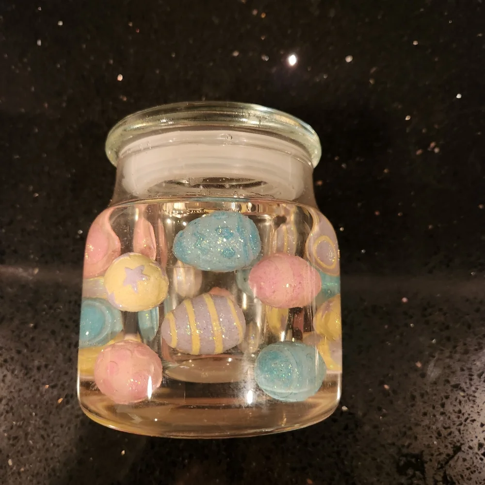 Easter egg candle holder with gel candle - Picture 8 of 8